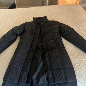 Amazon Essentials puffer blouse